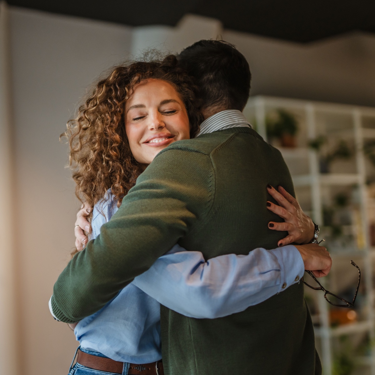 A couple embracing during their the Woodlands IVF journey